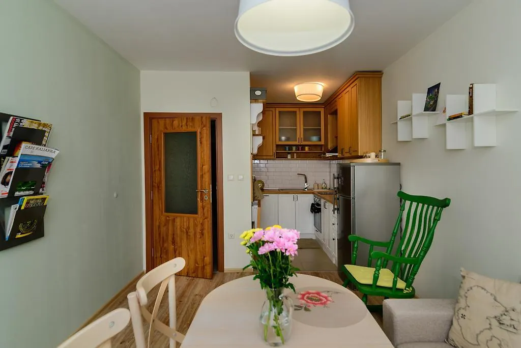 וארנה Soulful Apartments בולגריה